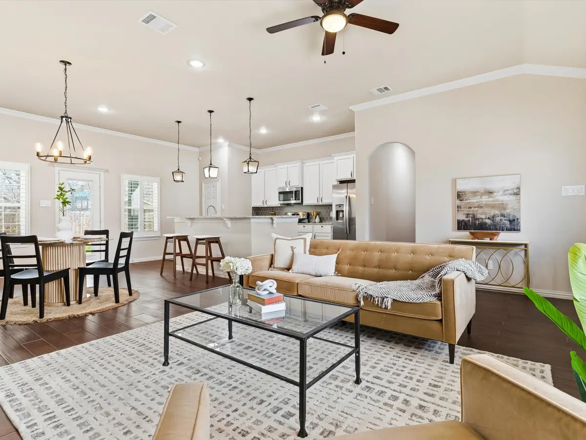 1310 Yale Street, River Oaks, TX 76114 - #1