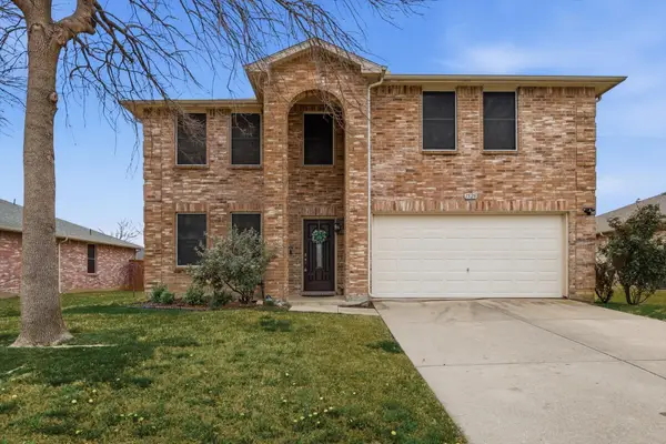 1528 Fieldstone Drive, Little Elm, TX 75068
