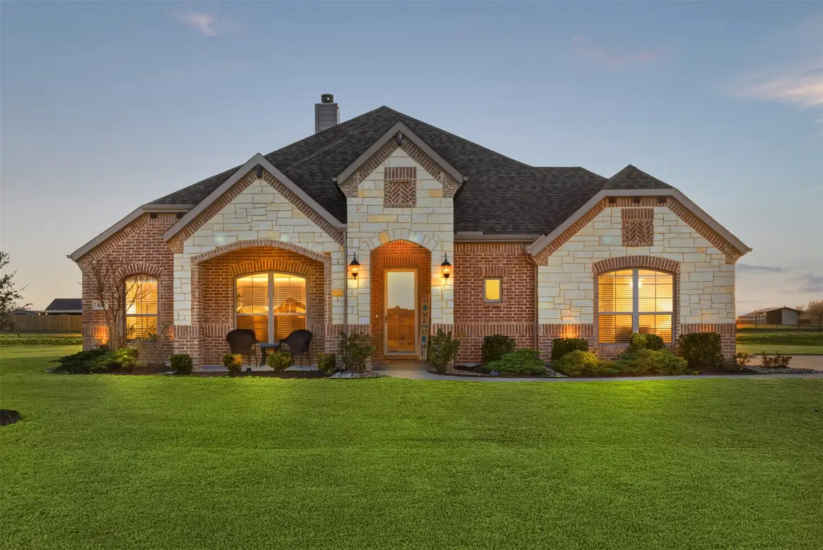 421 Evening Fire Drive, Waxahachie, TX 75167 - #1