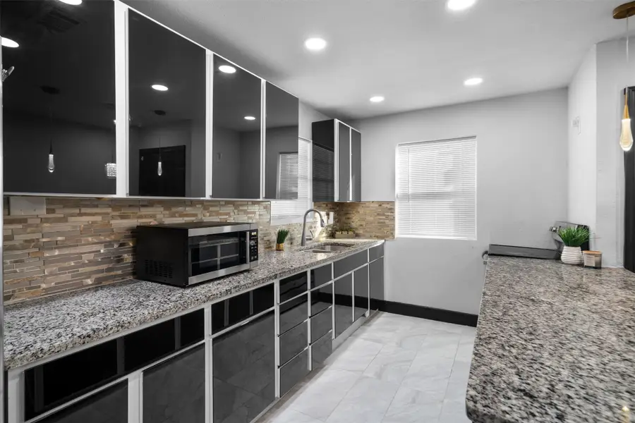 9923 Hustead Street, Dallas, TX 75217 - #2