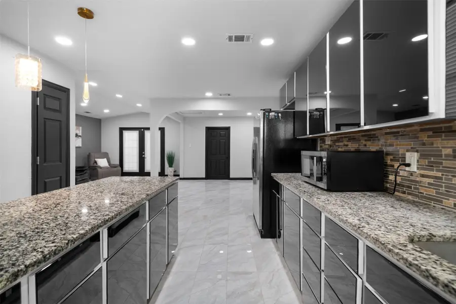 9923 Hustead Street, Dallas, TX 75217 - #3