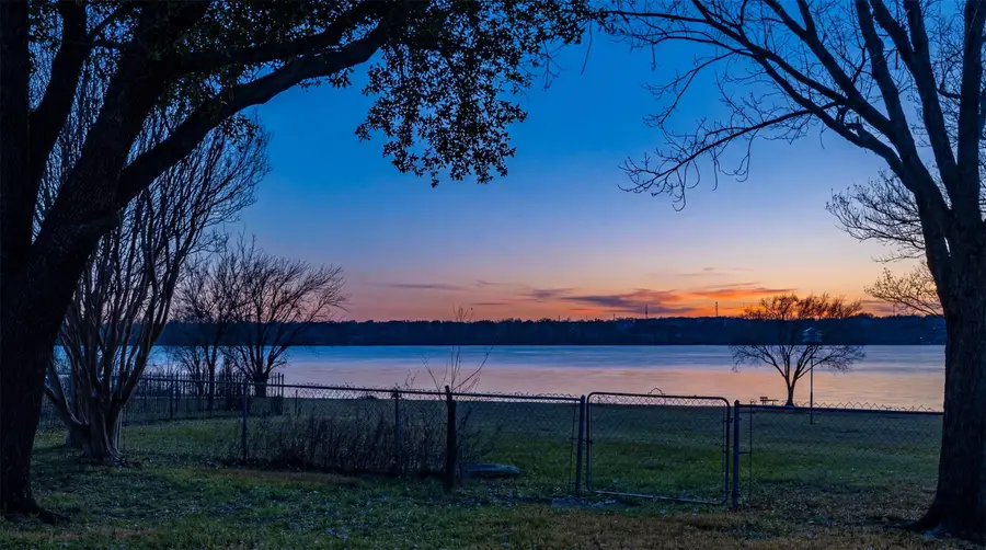 4129 Stone Meadow Circle, Rowlett, TX 75088 - #3