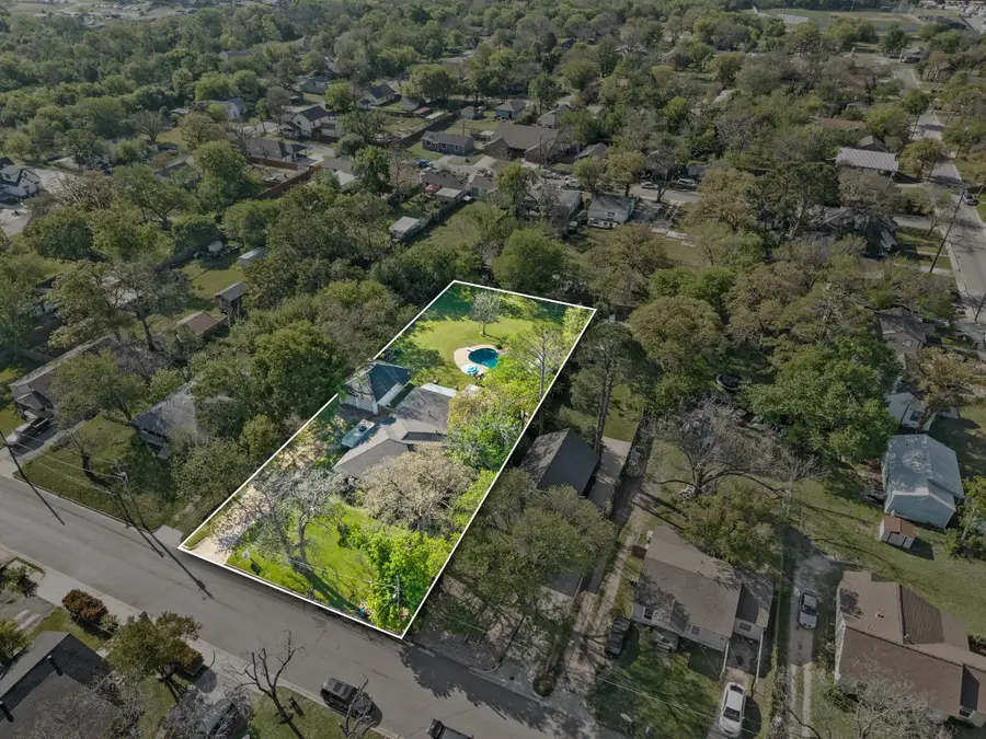 410 E Josephine Street, Weatherford, TX 76086 - #2