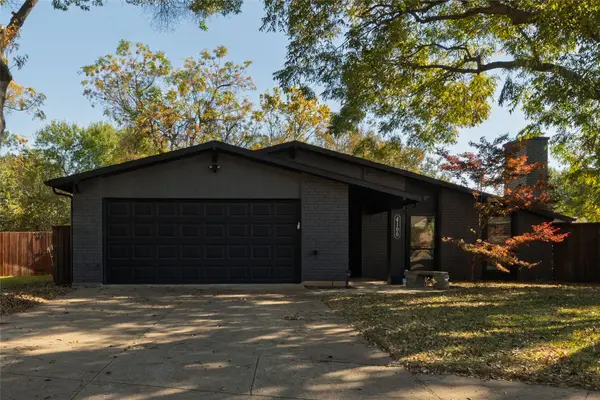 4100 Foxmoor Court, Arlington, TX 76016