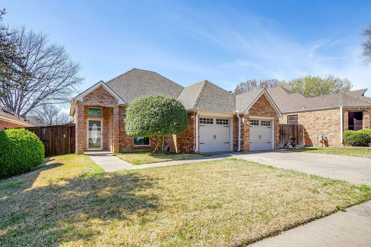 1115 Olde Towne Drive, Irving, TX 75061 - #1