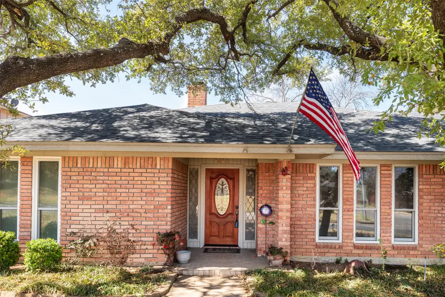 1410 Woodbine Street, Arlington, TX 76012 - #3