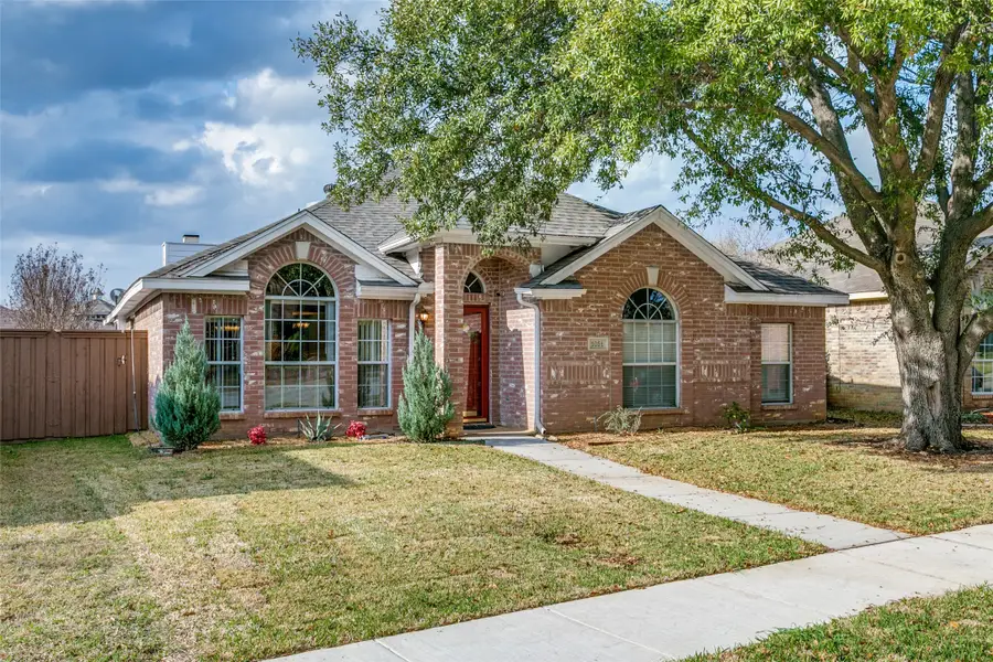 1051 Summit Park, Lewisville, TX 75077 - #2