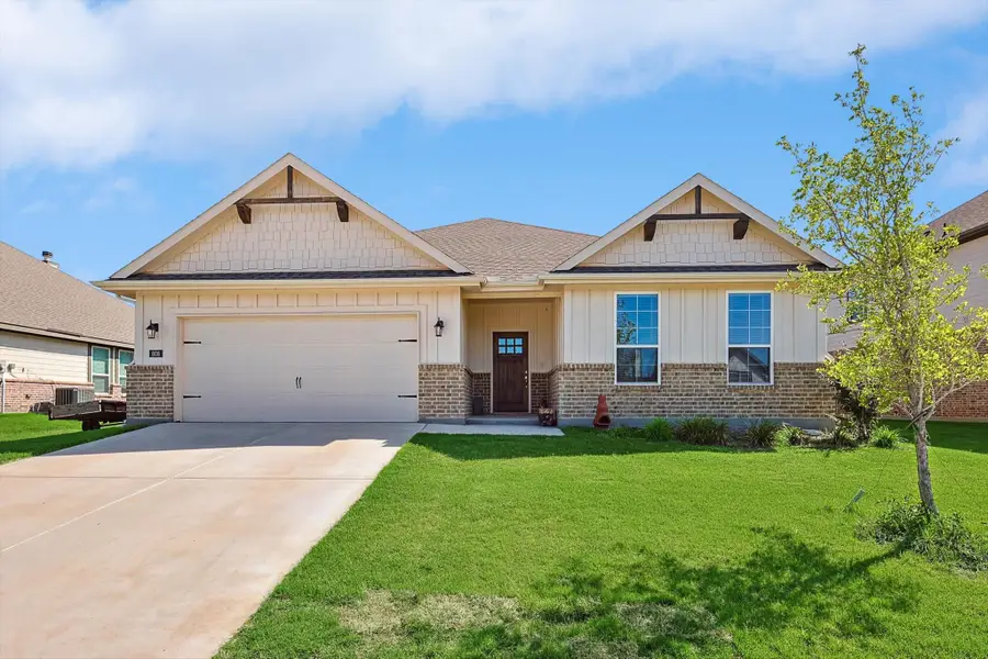 808 Feather Edge, Springtown, TX 76082 - #2