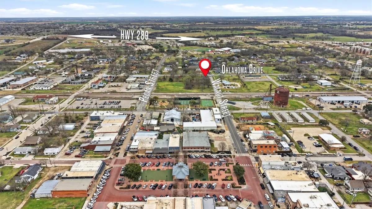 212 E Walnut Street, Celina, TX 75009 - #1