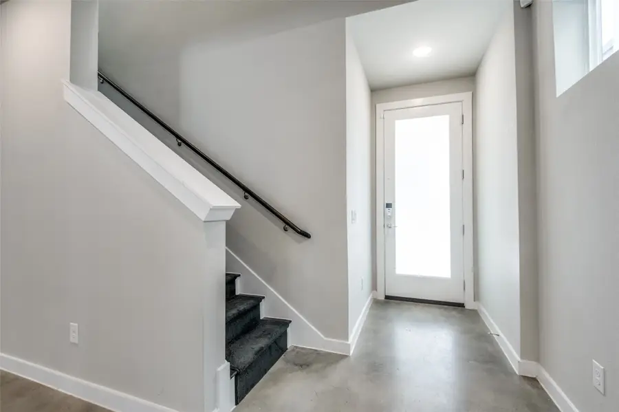 1225 Crownview Lane, Dallas, TX 75208 - #2