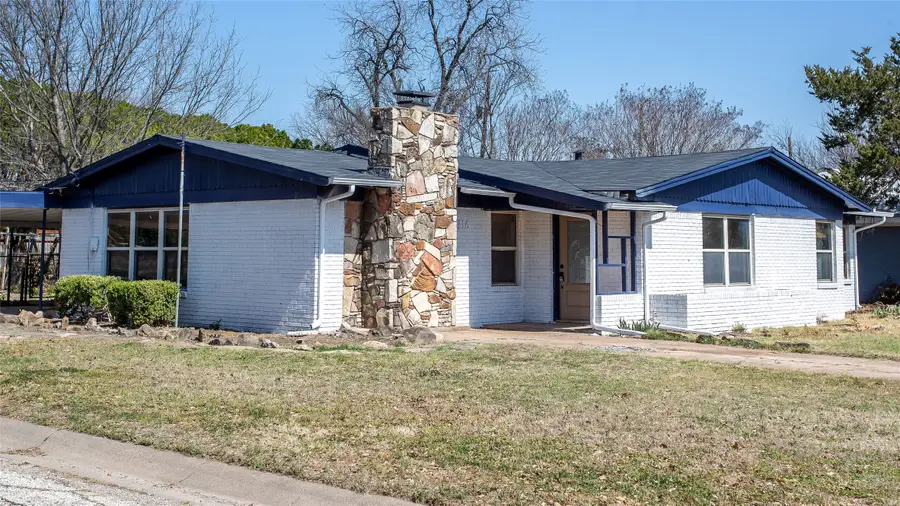 1116 W Howard, Olney, TX 76374 - #2