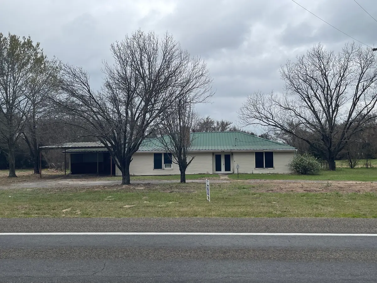 5525 E Highway 164 E, Groesbeck, TX 76642 - #1