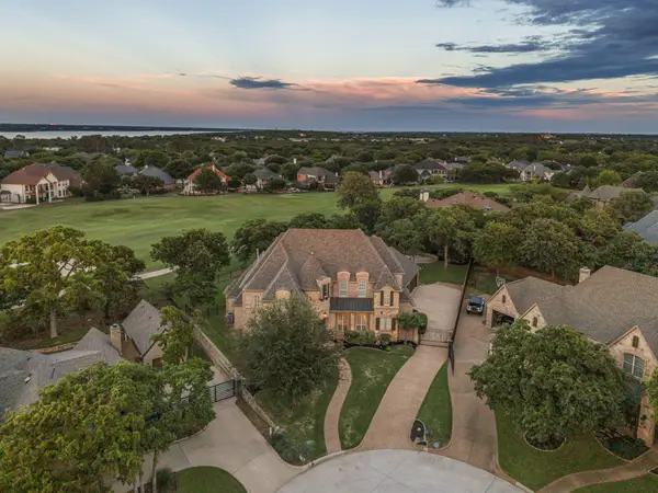 4 Heatherstone Court, Trophy Club, TX 76262