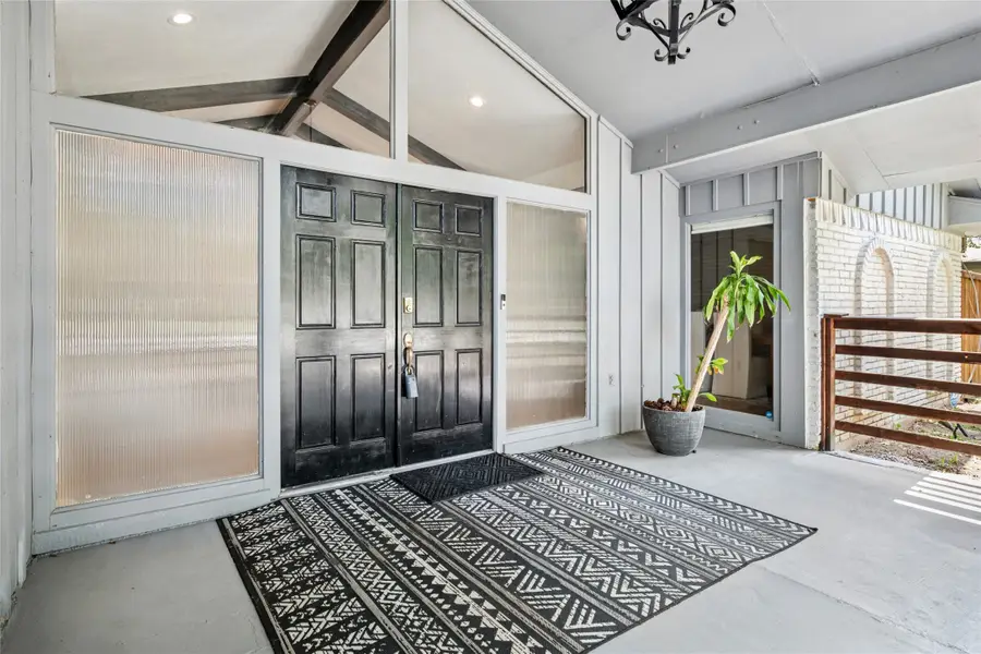 912 Glen Oaks Blvd, Dallas, TX 75232 - #2