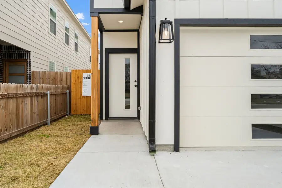 2526 Peabody, Dallas, TX 75215 - #3