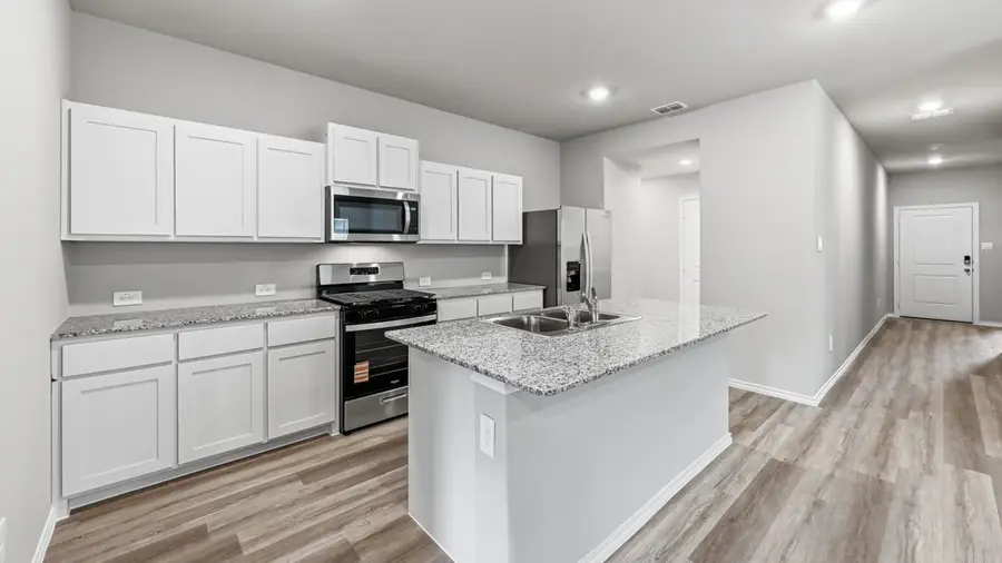 1912 Cherokee Lane, Cleburne, TX 76033 - #2