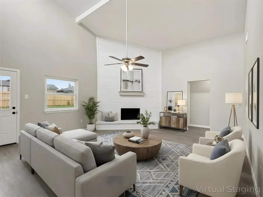 7321 Fredricksburg Drive, Forest Hill, TX 76140 - #2