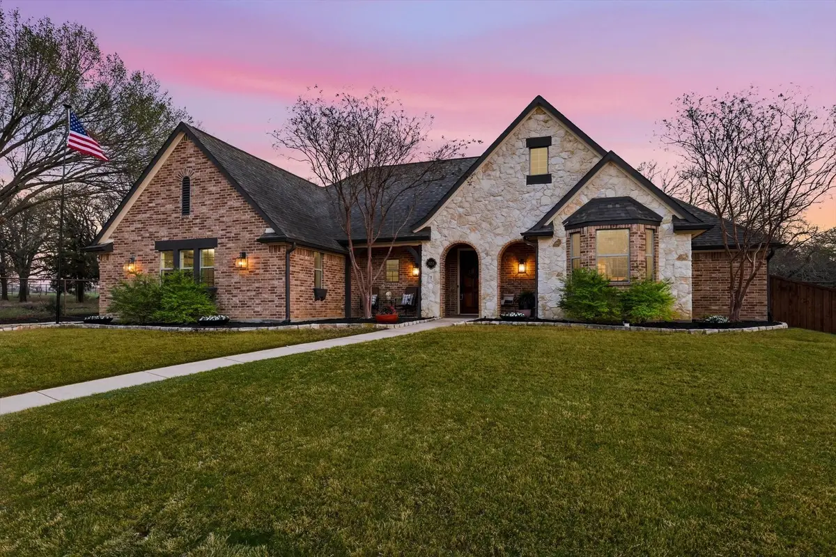 320 Oregon Trail, Argyle, TX 76226 - #1