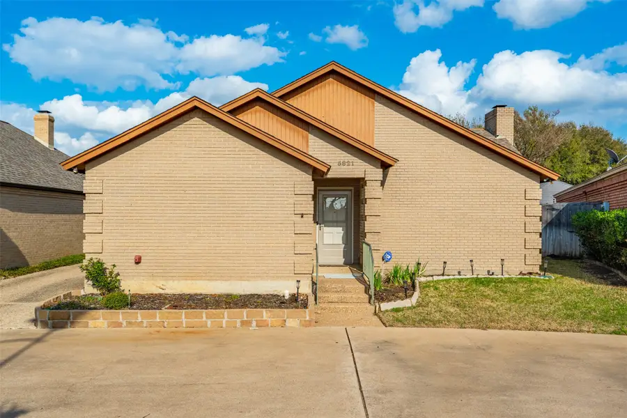5821 Ridgerock Court, Fort Worth, TX 76132 - #2