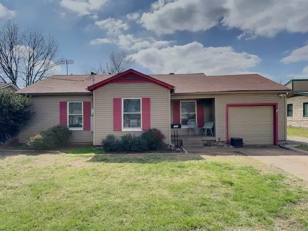 634 Oak Ridge Lane, Irving, TX 75061