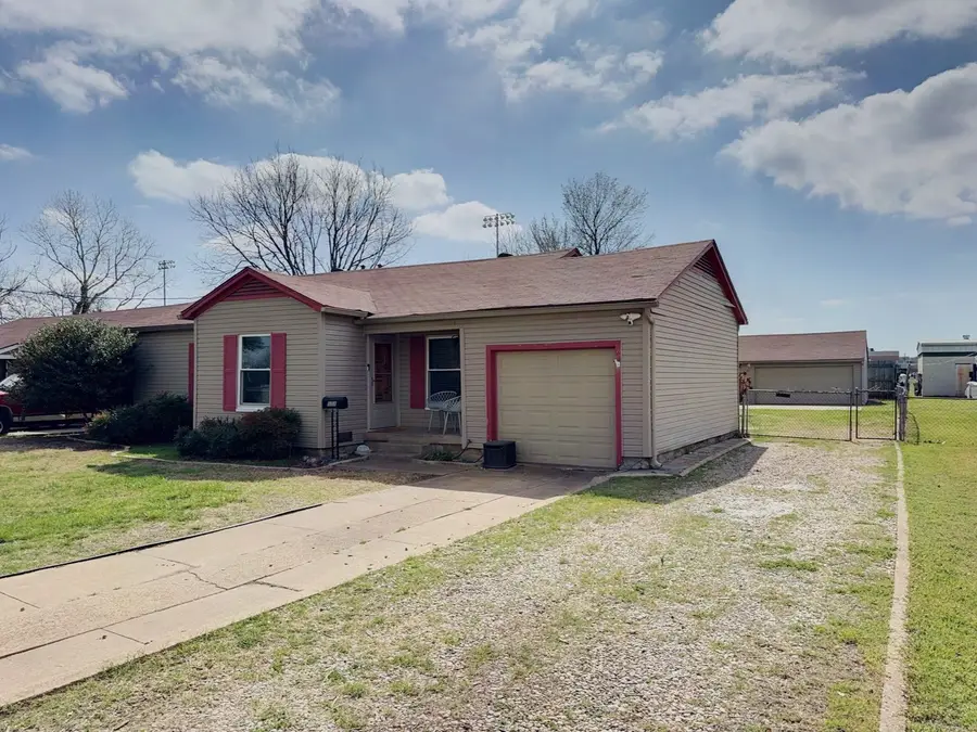 634 Oak Ridge Lane, Irving, TX 75061 - #3