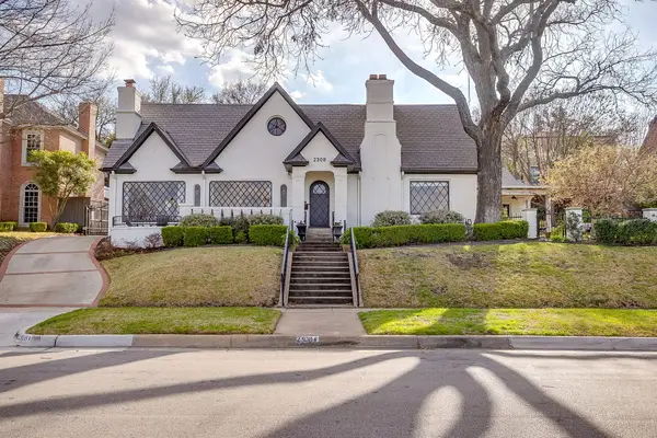 2308 Winton Terrace E, Fort Worth, TX 76109