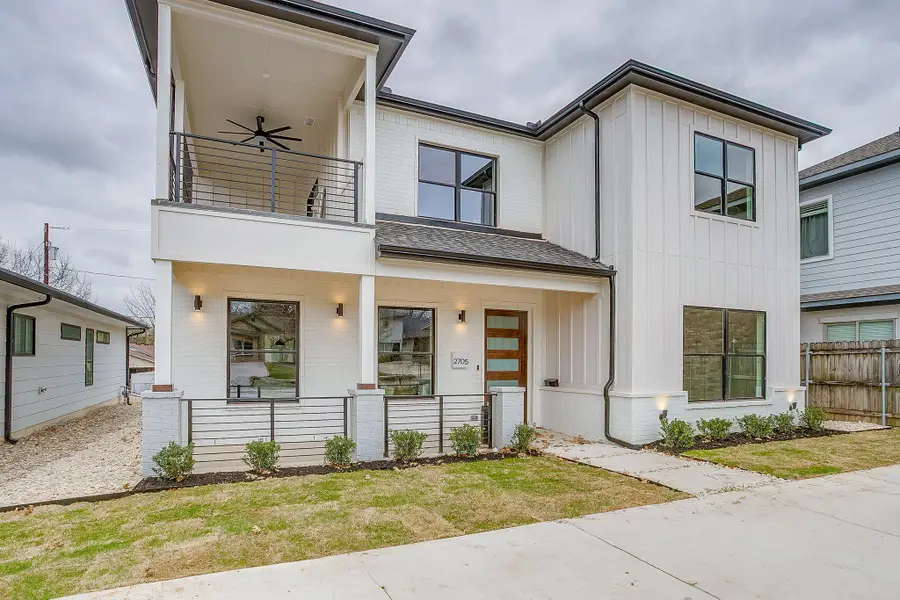 2705 Gordon Avenue, Fort Worth, TX 76110 - #2