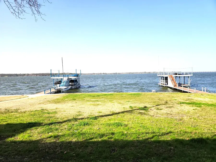 180 Shady Shores, Mabank, TX 75156 - #2