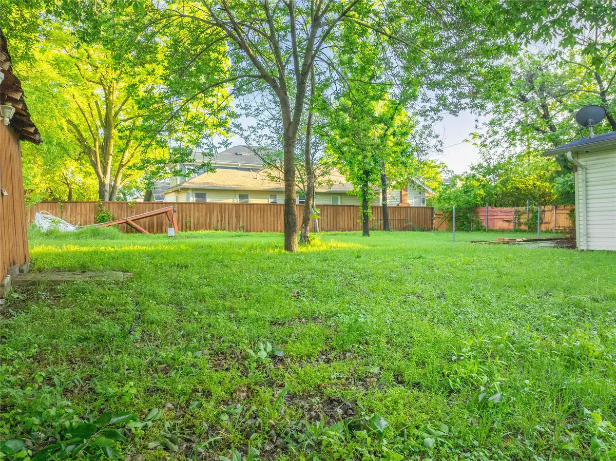 820 Elsbeth Street, Dallas, TX 75208 - #1