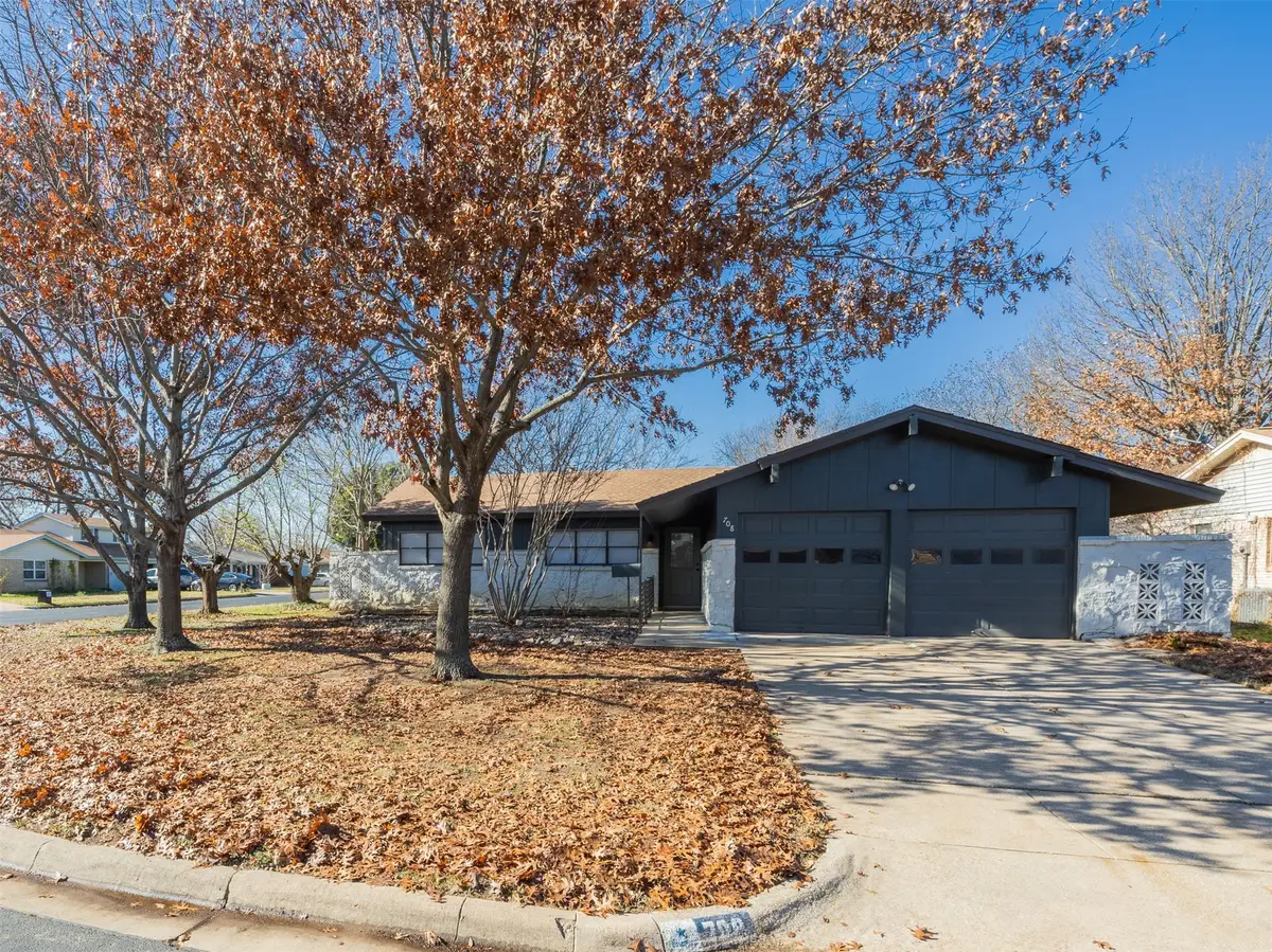 708 Meadowlark Circle, Crowley, TX 76036 - #1