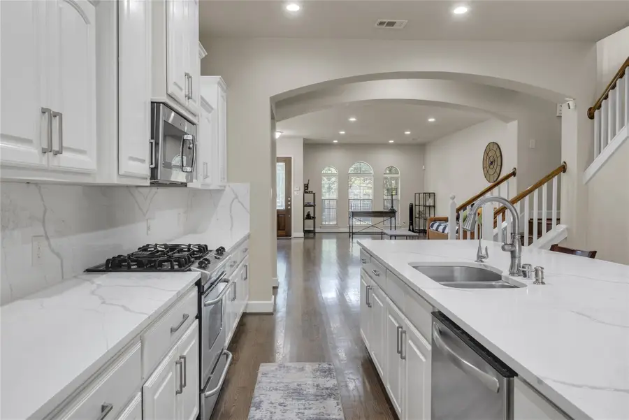 2407 Knight Street, Dallas, TX 75219 - #3