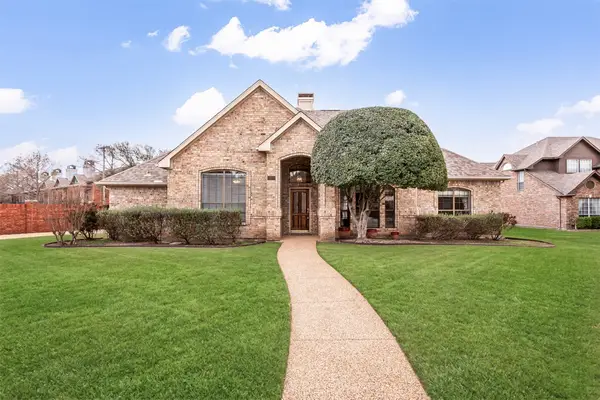 2690 Clear Springs Court, Richardson, TX 75082