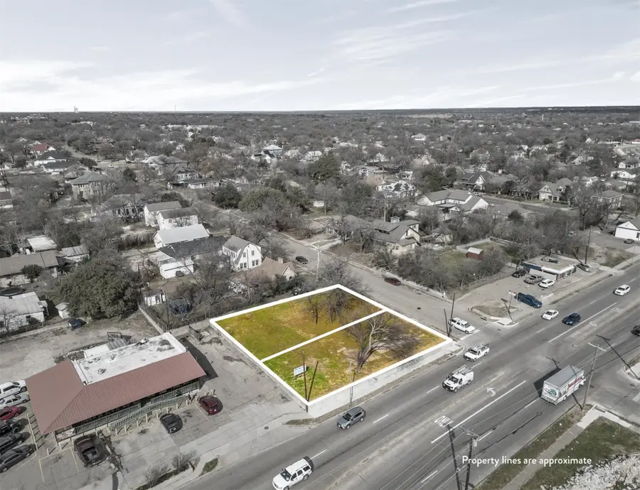 512 N 16th Street, Waco, TX 76707 - #3