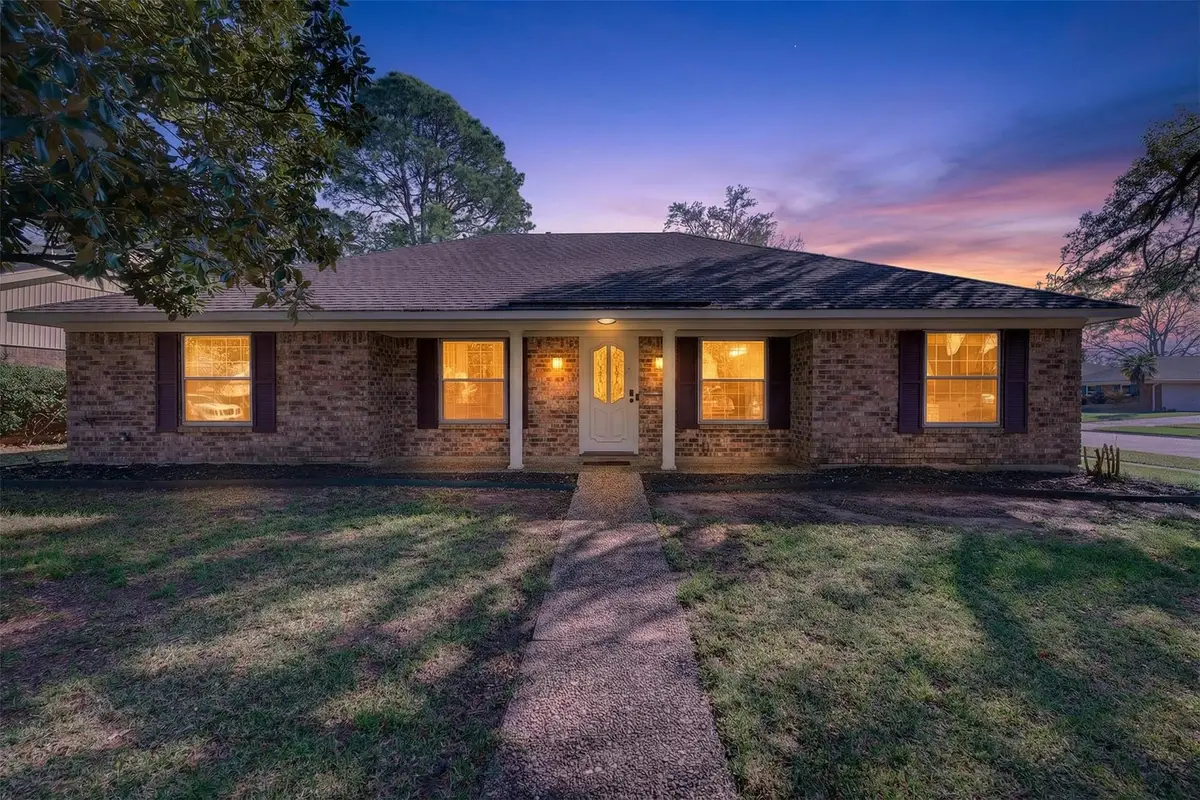 401 N Dresden Circle, Shreveport, LA 71115 - #1