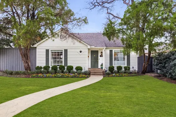 4930 W Hanover Avenue, Dallas, TX 75209