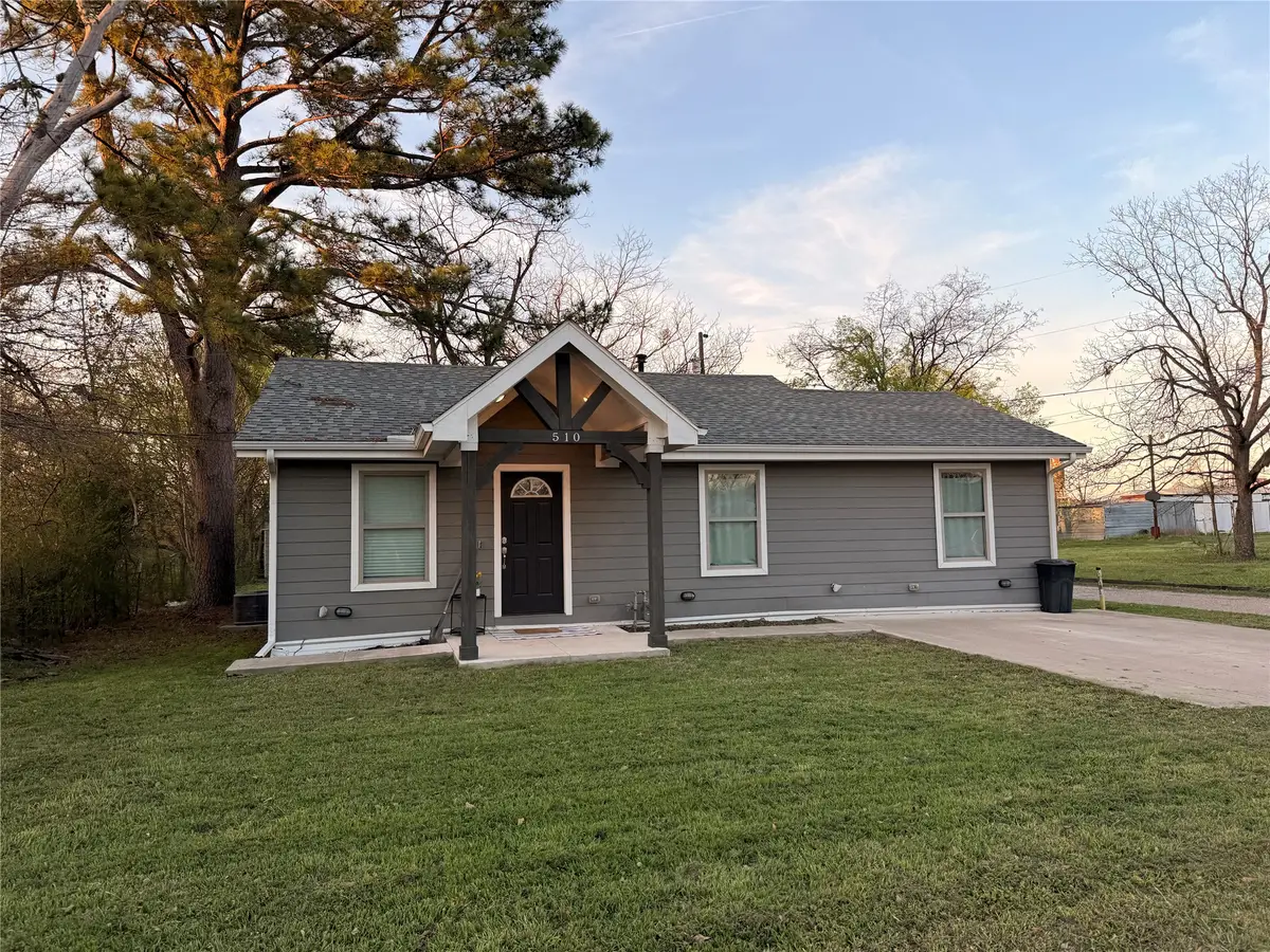 510 Woodlawn Street, Sulphur Springs, TX 75482 - #1