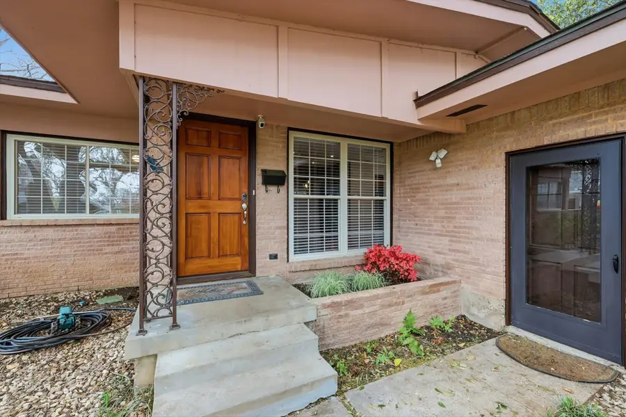 7329 Edgerton Drive, Dallas, TX 75231 - #2