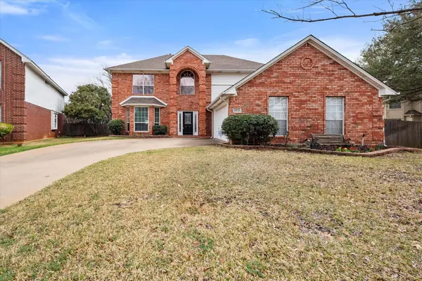 4333 Vine Ridge Court, Arlington, TX 76017