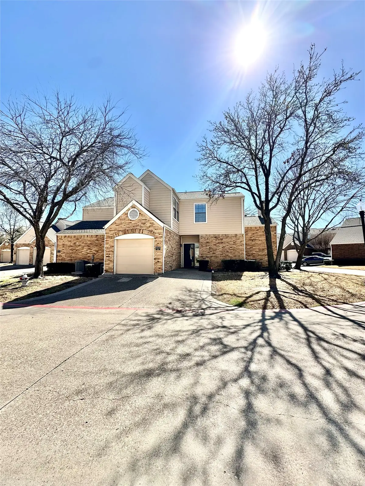 213 Cimarron Trail #1, Irving, TX 75063 - #1