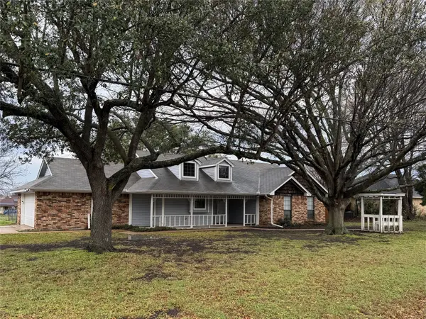 116 Ridge Crest Street, Red Oak, TX 75154