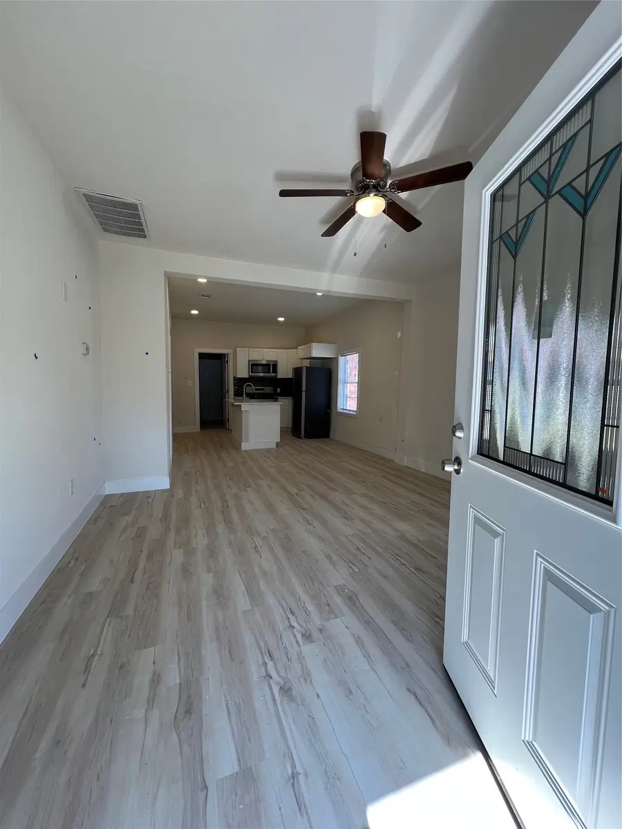 705 E 1st North Street, Kaufman, TX 75142 - #2