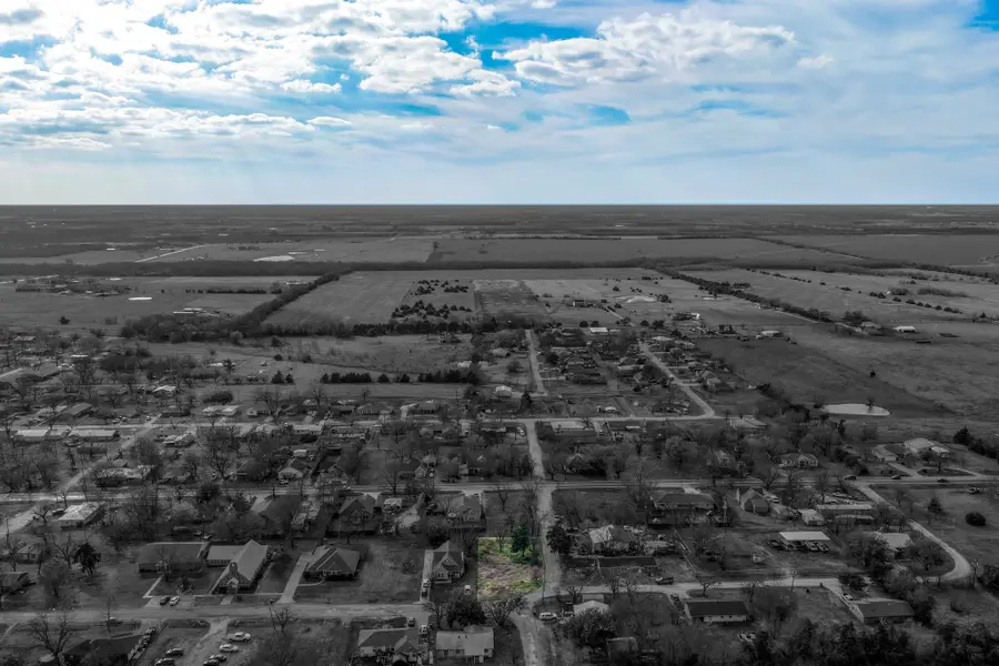 215 N 4th Street, Celeste, TX 75423 - #2