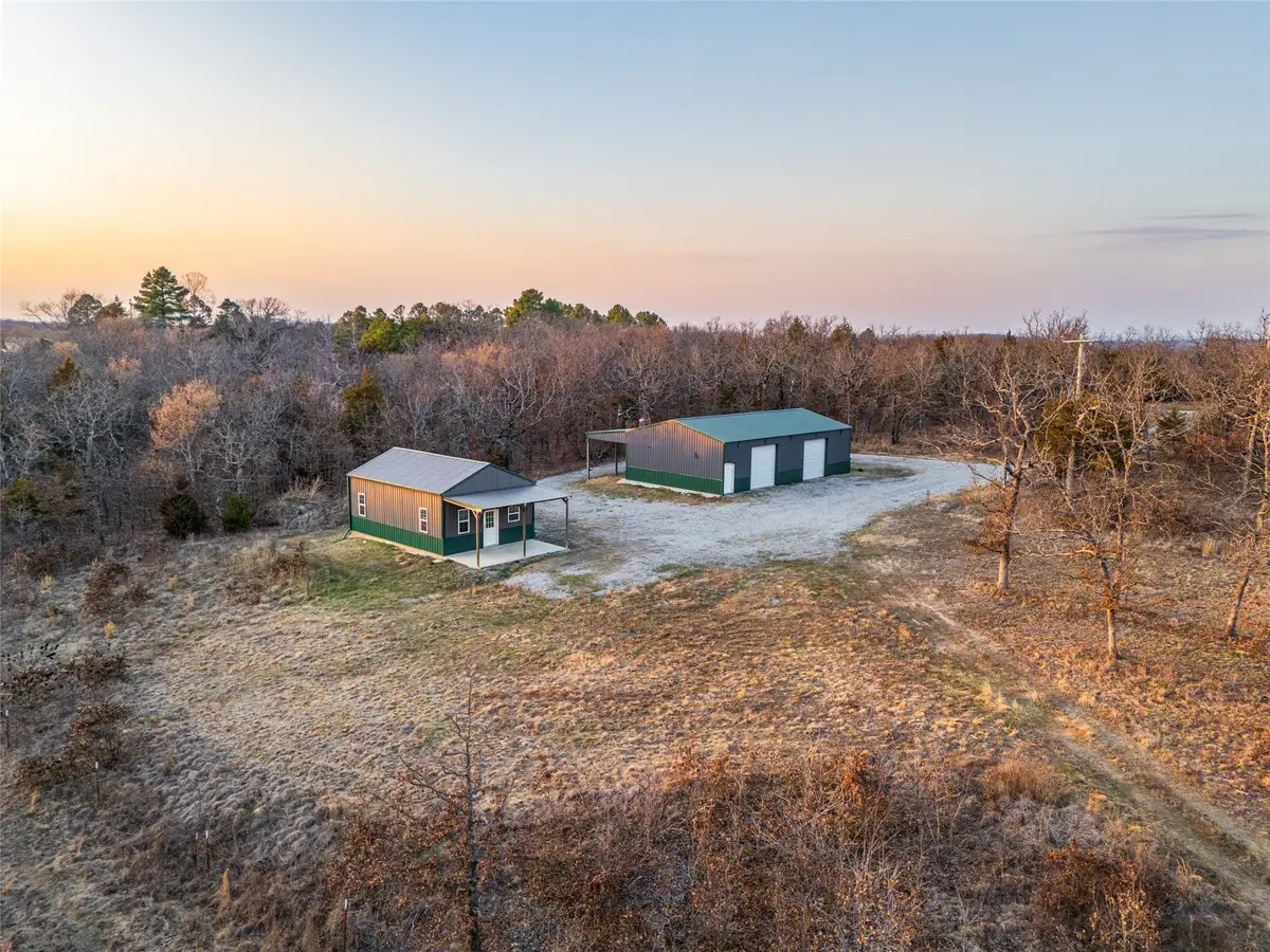 8507 Oak Ridge Dr, Stuart, OK 74570 - #1