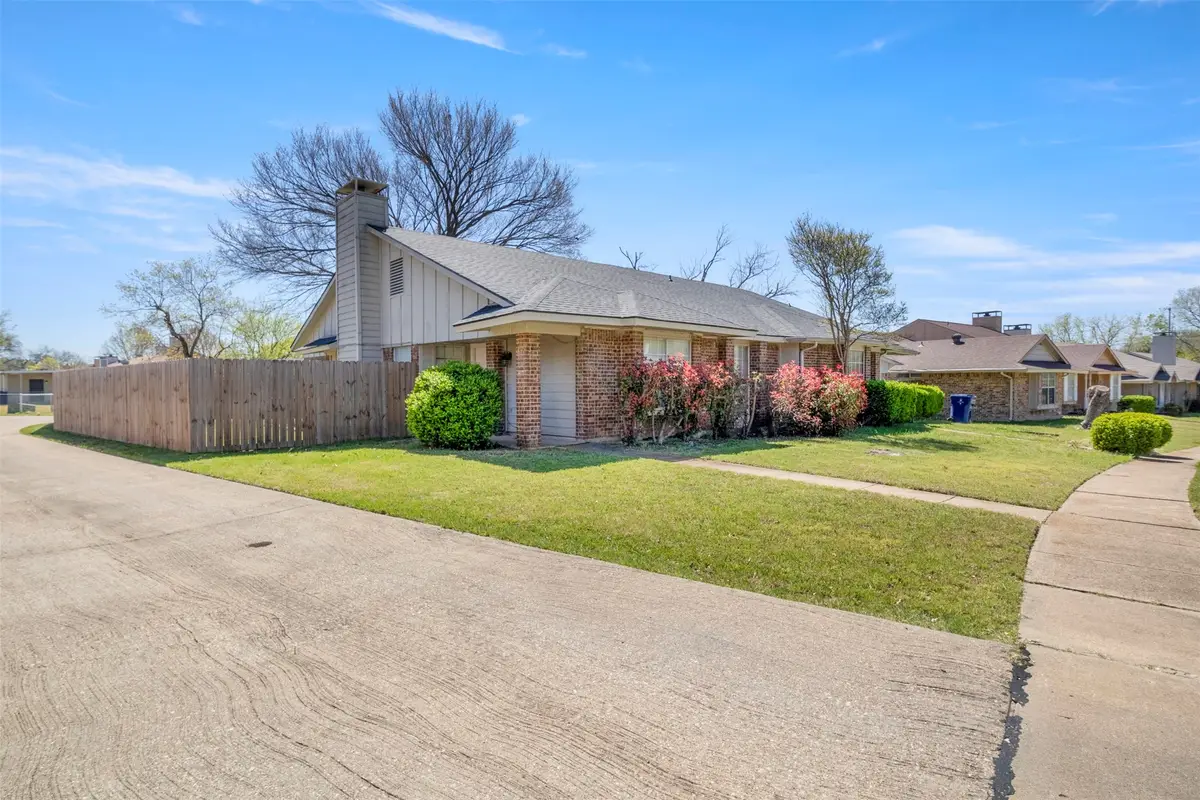 116 Kings Row, Garland, TX 75043 - #1