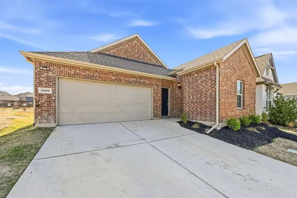2009 Harshaw Drive, Mesquite, TX 75149
