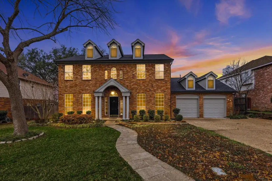 6204 Kingswood Drive, Arlington, TX 76001 - #2