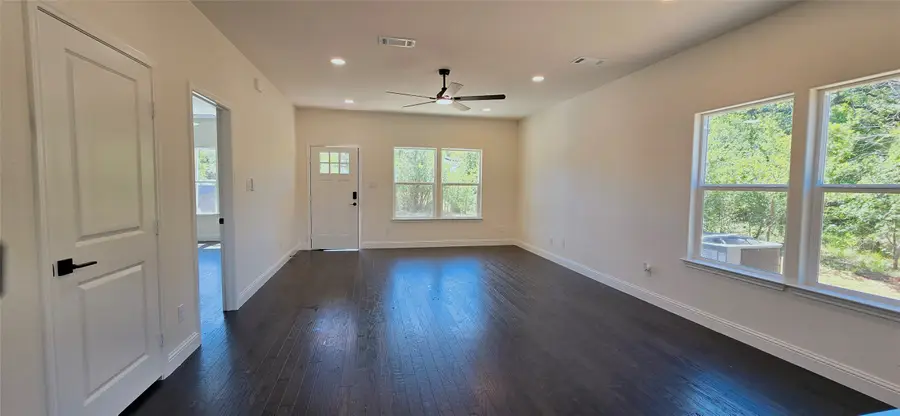 5660 Lone Star Circle, Granbury, TX 76048 - #3