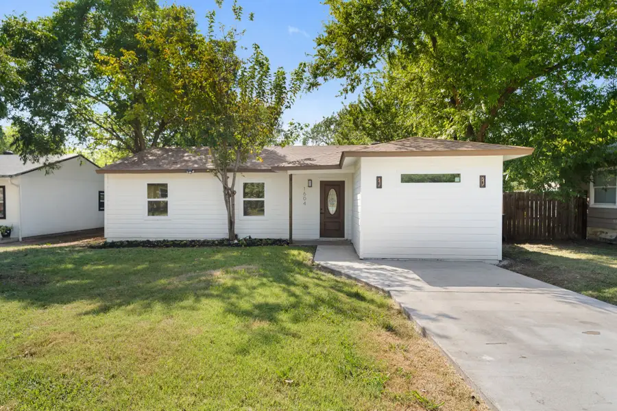 1604 Arbor, Arlington, TX 76010 - #2