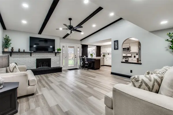 2034 Lewis Trail, Grand Prairie, TX 75052