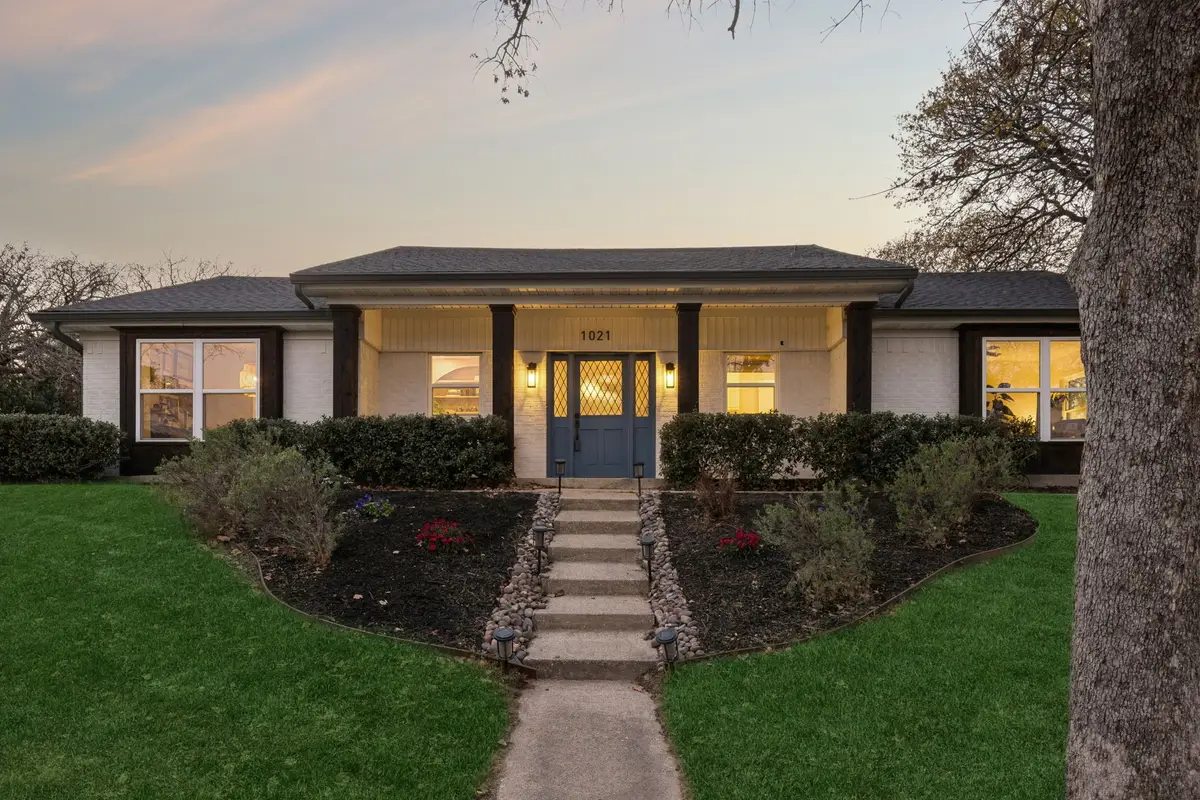 1021 Oakwood Drive, Keller, TX 76248 - #1